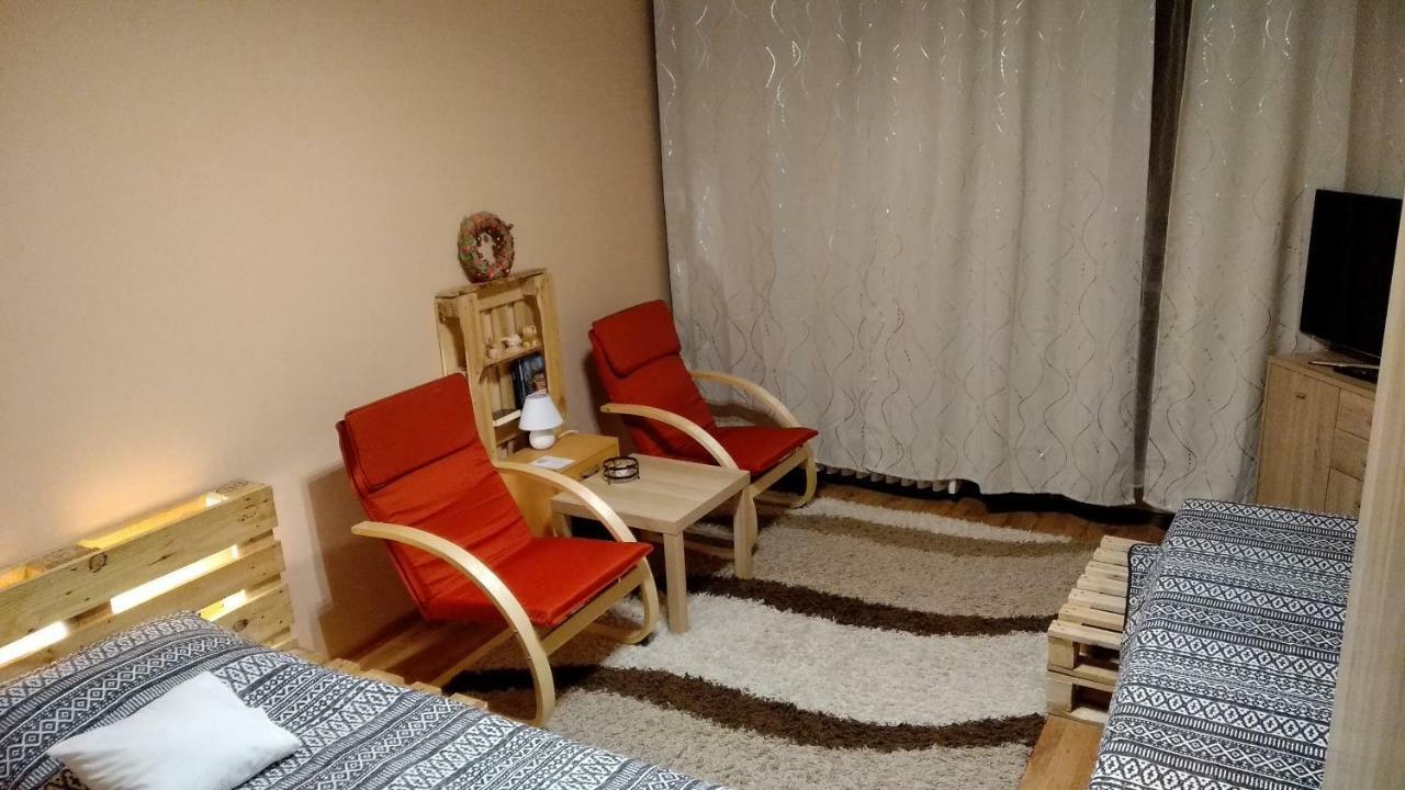 Gesztenyes Apartman มิชโคลซ์ ภายนอก รูปภาพ