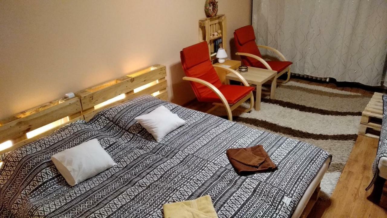 Gesztenyes Apartman มิชโคลซ์ ภายนอก รูปภาพ